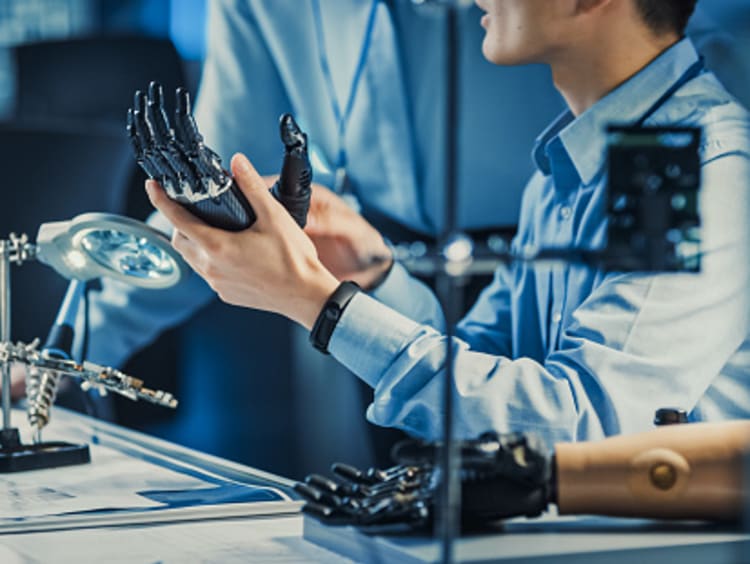 برامج الدراسة للطلاب السعوديين بتخصص هندسة طبية حيوية في مصر